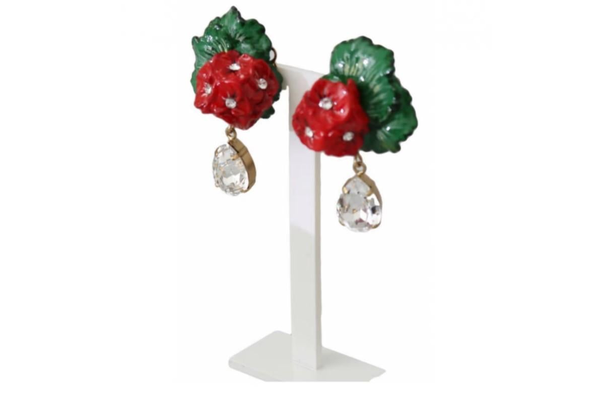 Gorgeous brand new with tags,
100% Authentic Dolce & Gabbana earrings.

Model: Clip-on, dangle

Motive: Flowers

Material: 40% Brass, 20% glass,
40% resin

Color: Red, green
Logo details
Made in Italy

Length: 5.5cm
Dolce & Gabbana original tags