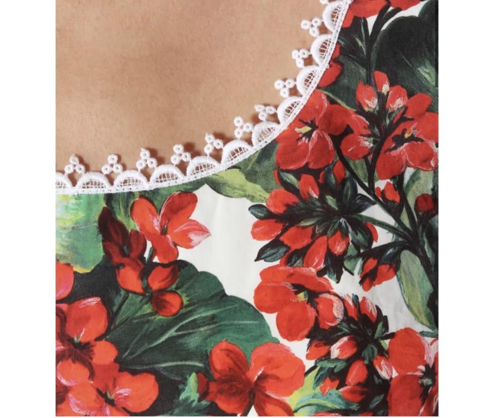 Dolce & Gabbana Red Green Cotton Geranium Floral Mini Dress Flowers DG For Sale 2