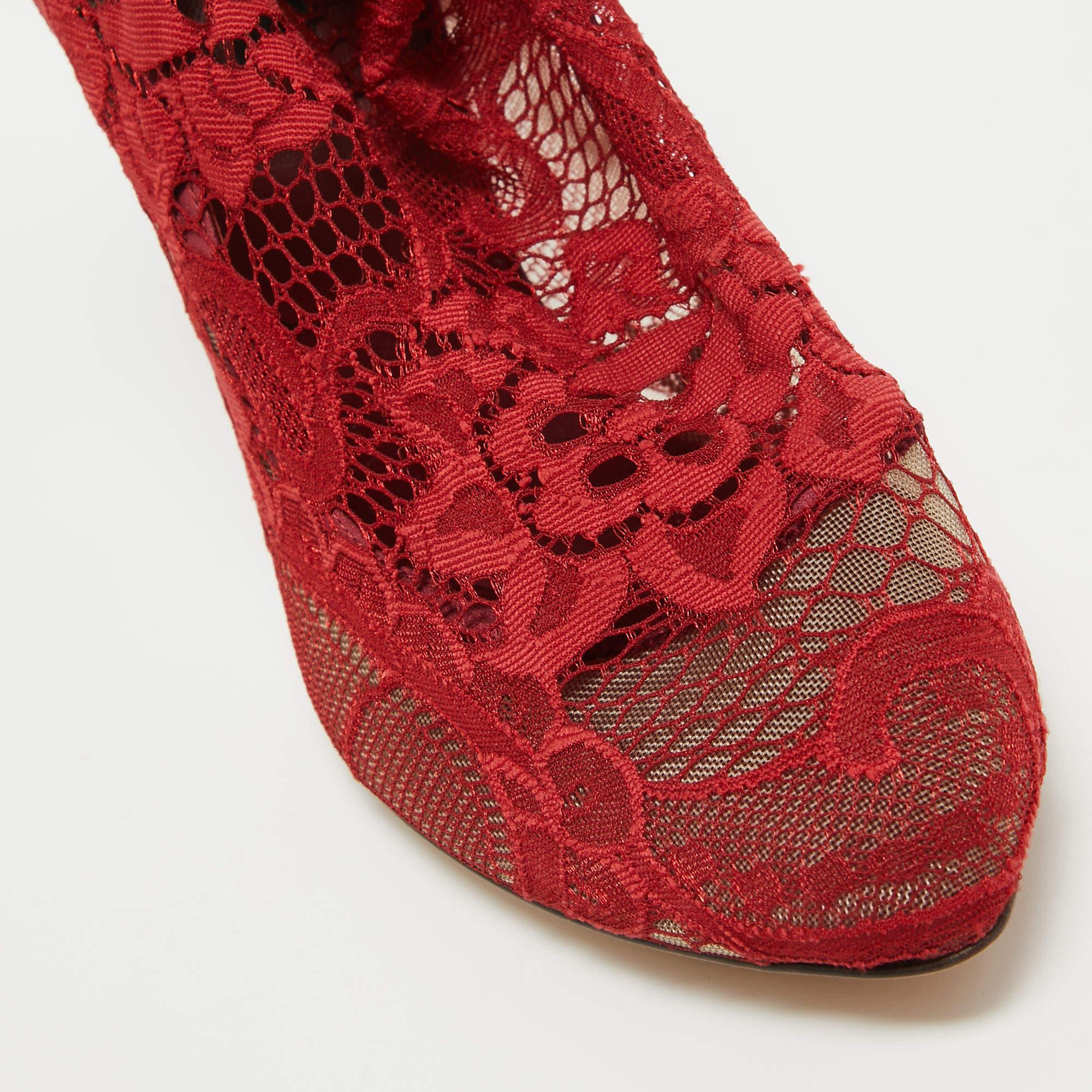 Dolce & Gabbana Red Lace Ankle Booties Size 38.5 For Sale 2