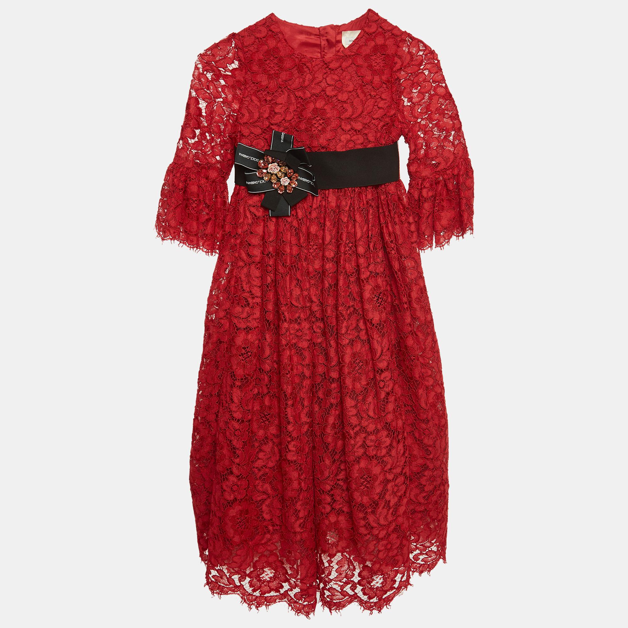 Elevate your little one's style with this Dolce & Gabbana limited edition red dress. Meticulously crafted for durability and comfort, it has a pretty lace design that's perfect for all seasons. Can be easily styled with ballet flats as well as