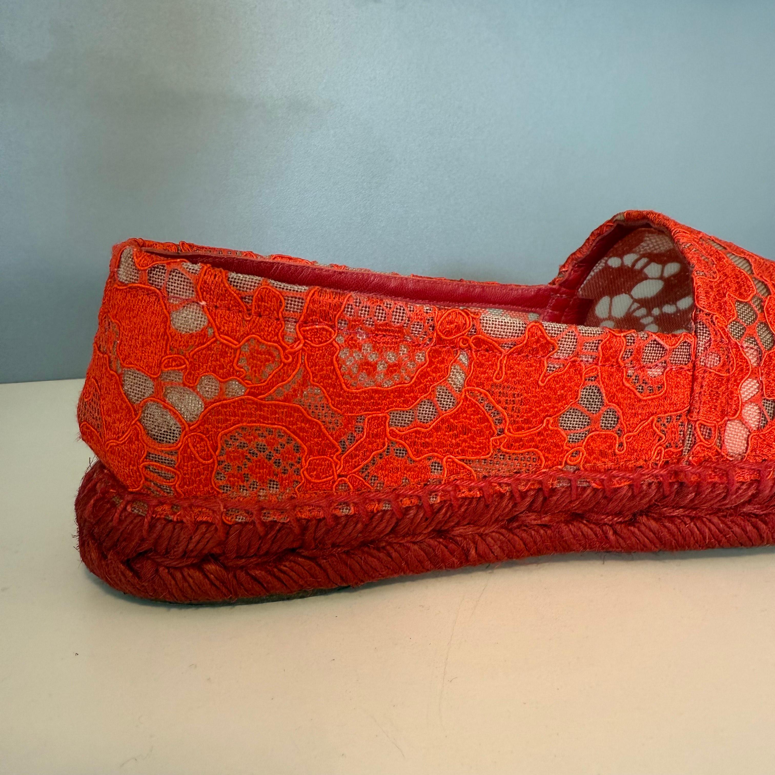 Dolce & Gabbana Espadrillas in pizzo rosso IT 37 in vendita 1