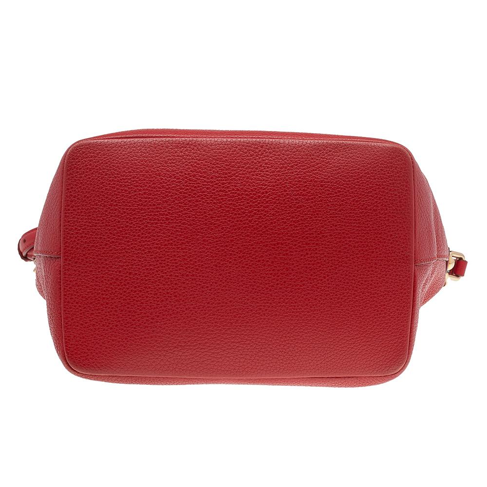 dolce and gabbana bucket bag