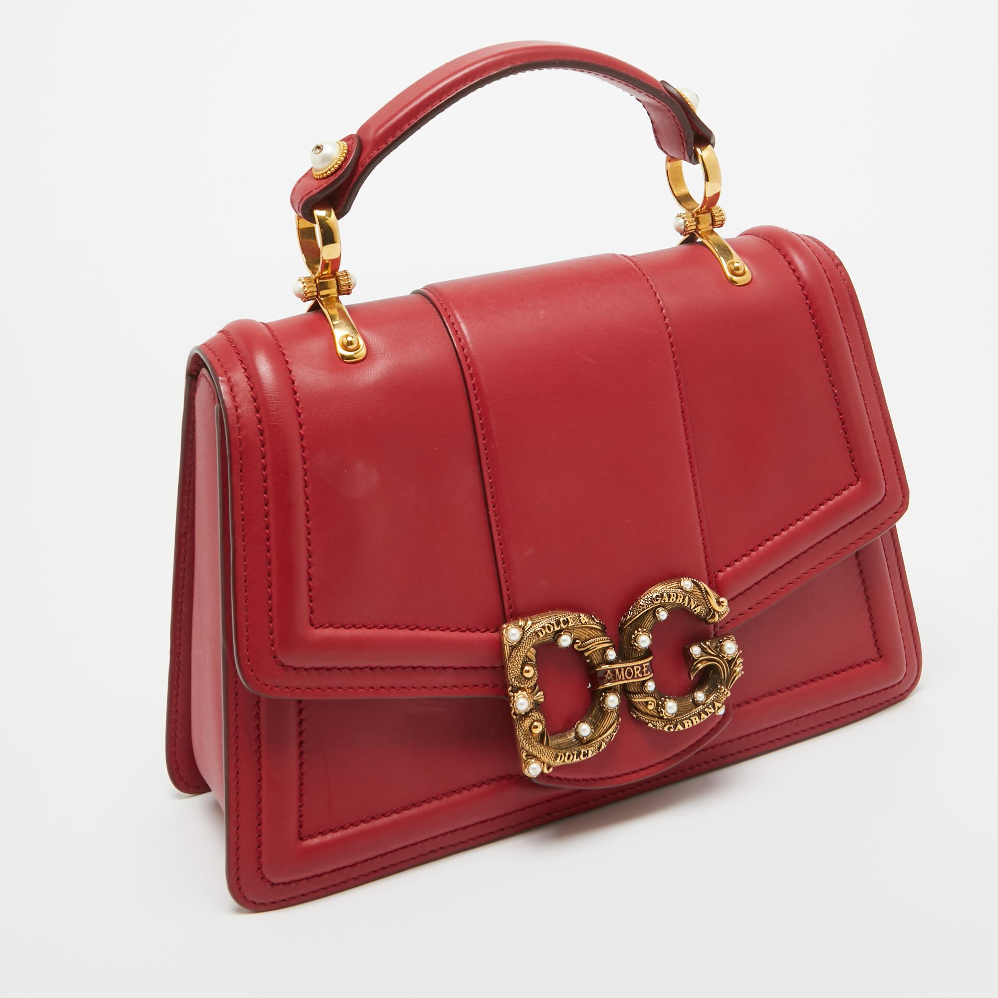 Dolce & Gabbana Red Leather DG Amore Top Handle Bag In Good Condition For Sale In Dubai, Al Qouz 2