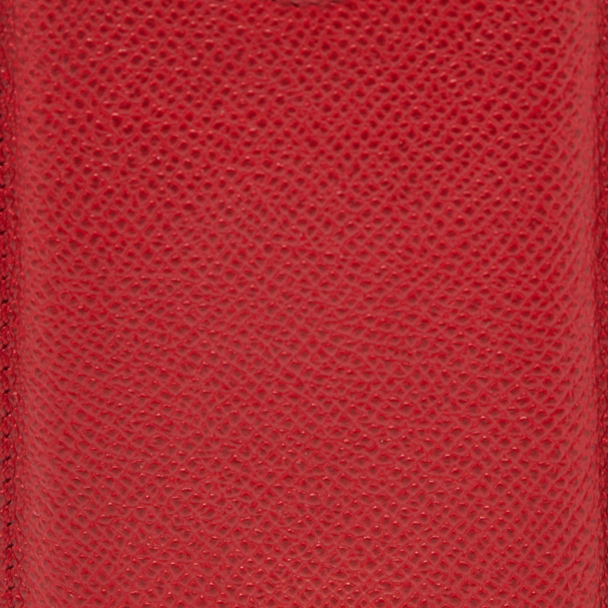 Dolce & Gabbana Red Leather iPhone 4G Case For Sale 3