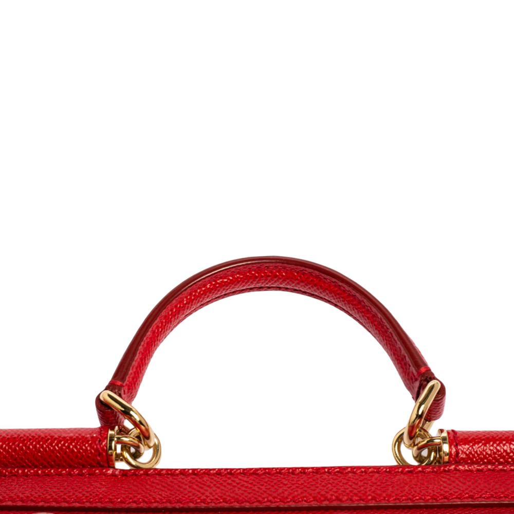 The Miss Sicily bag is one of the most celebrated creations from Dolce & Gabbana. The bag beautifully embodies the spirit of extravagance and feminity that the Italian luxury brand carries. Crafted from leather, this bag has a smart shape and comes