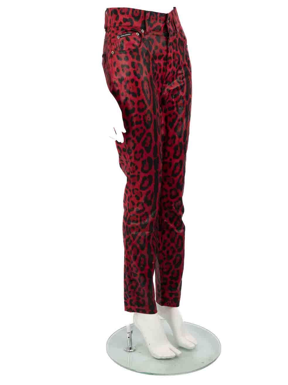 CONDITION is Very good. Hardly any visible wear to the jeans is evident on this used Dolce & Gabbana designer resale item.
 
 
 
 Details
 
 
 Red
 
 Denim
 
 Jeans
 
 Leopard print
 
 Skinny fit
 
 High rise
 
 3x Front pockets
 
 2x Back pockets
