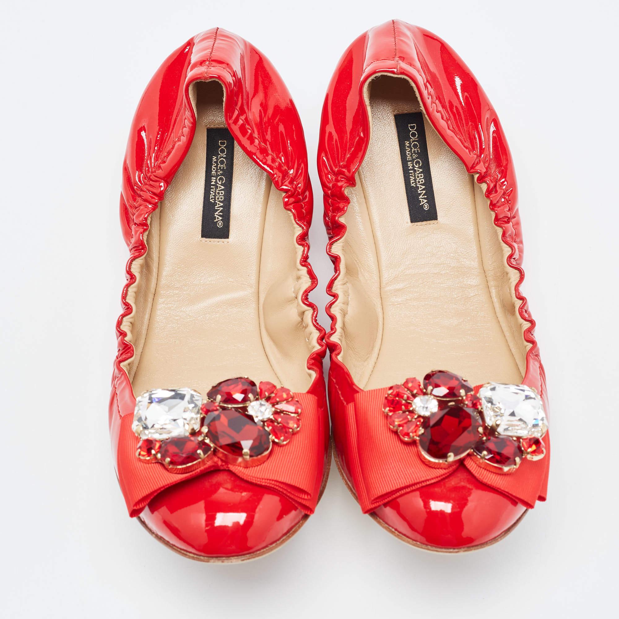 Dolce & Gabbana Red Patent Leather Crystal Embellished Bow Scrunch Ballet Flats  3