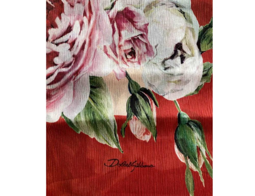 Beige Dolce & Gabbana Red Pink Silk Peony Rose Floral Scarf Wrap Large Flowers DG