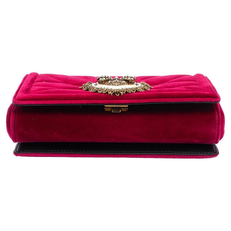 Velvet clutch bag Dolce & Gabbana Red in Velvet - 24951147