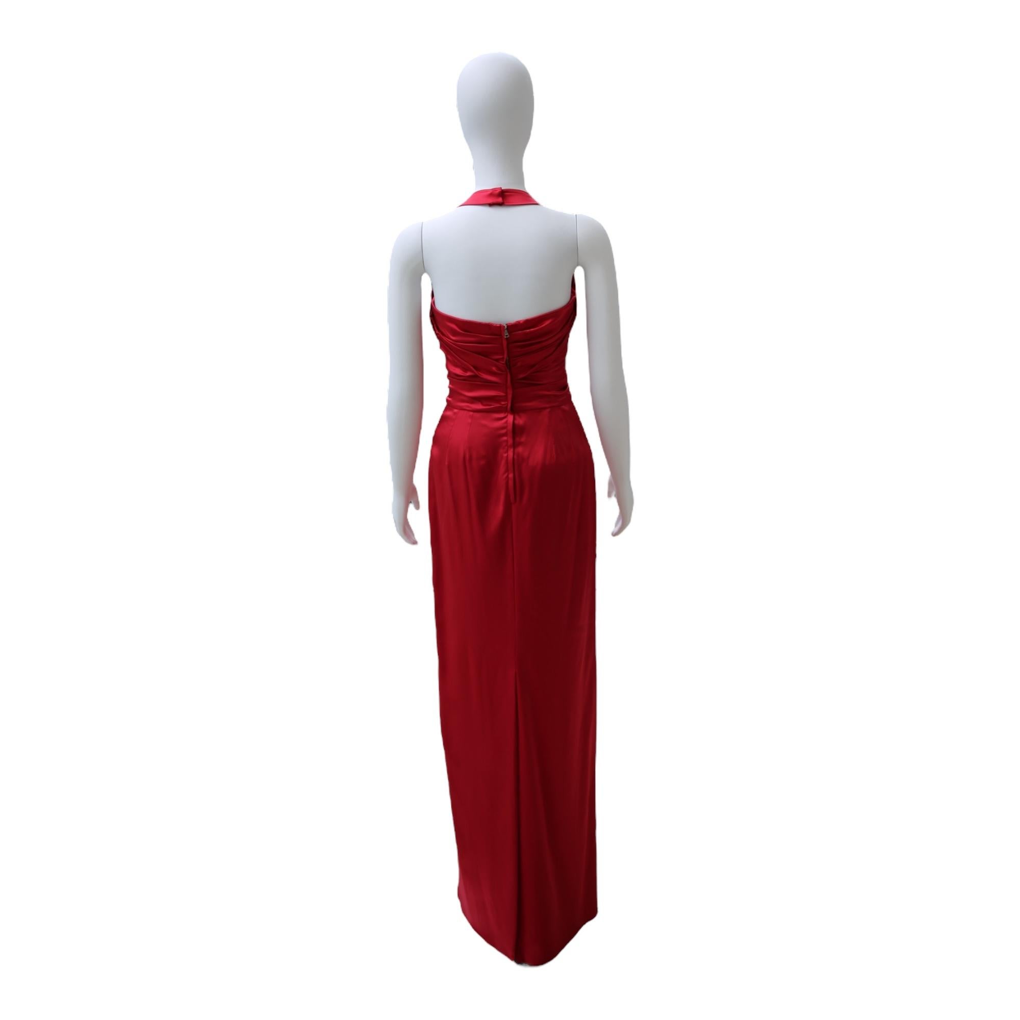 Femenino o masculino Dolce & Gabbana Bata de Seda Roja Inspirada en la Colección Alta Moda Otoño 2020 en venta