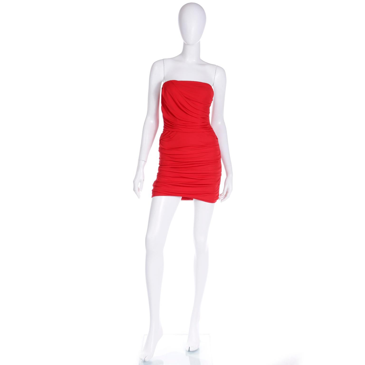 Dolce & Gabbana Red Strapless Ruched Bodycon Evening Mini Dress For Sale 4