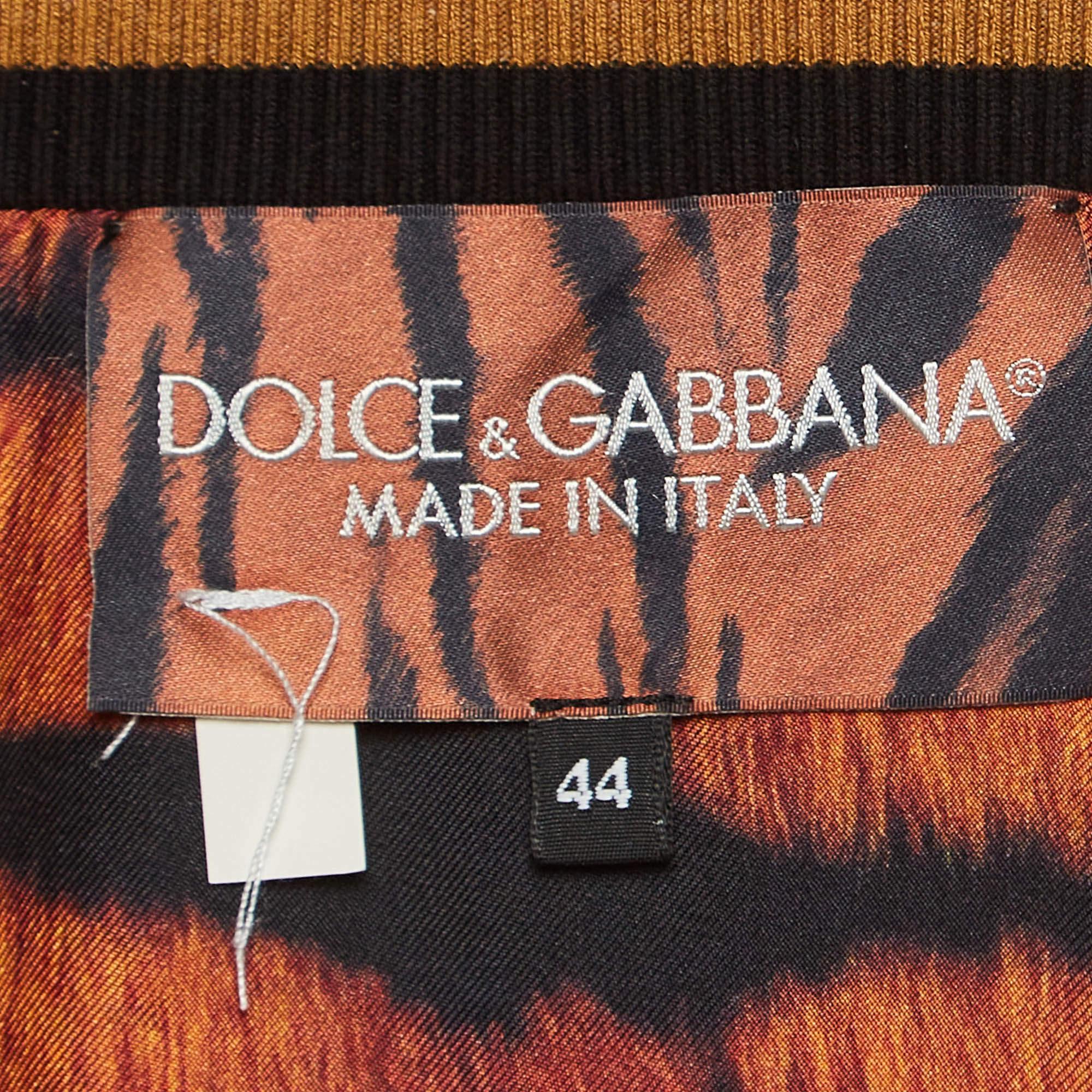 Dolce & Gabbana Red Tiger Print Silk Cropped Bomber Jacket M In Good Condition In Dubai, Al Qouz 2