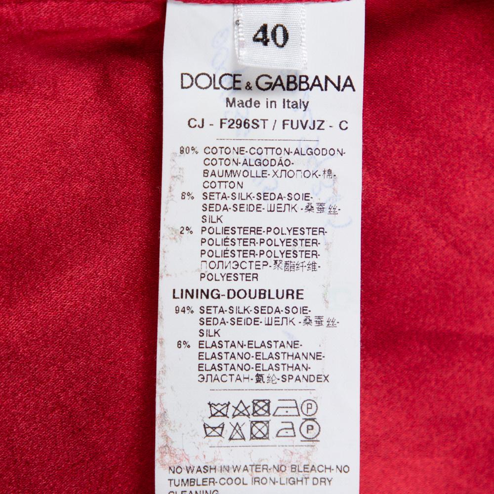 Dolce & Gabbana Red Velvet Double Breasted Blazer S In Good Condition In Dubai, Al Qouz 2