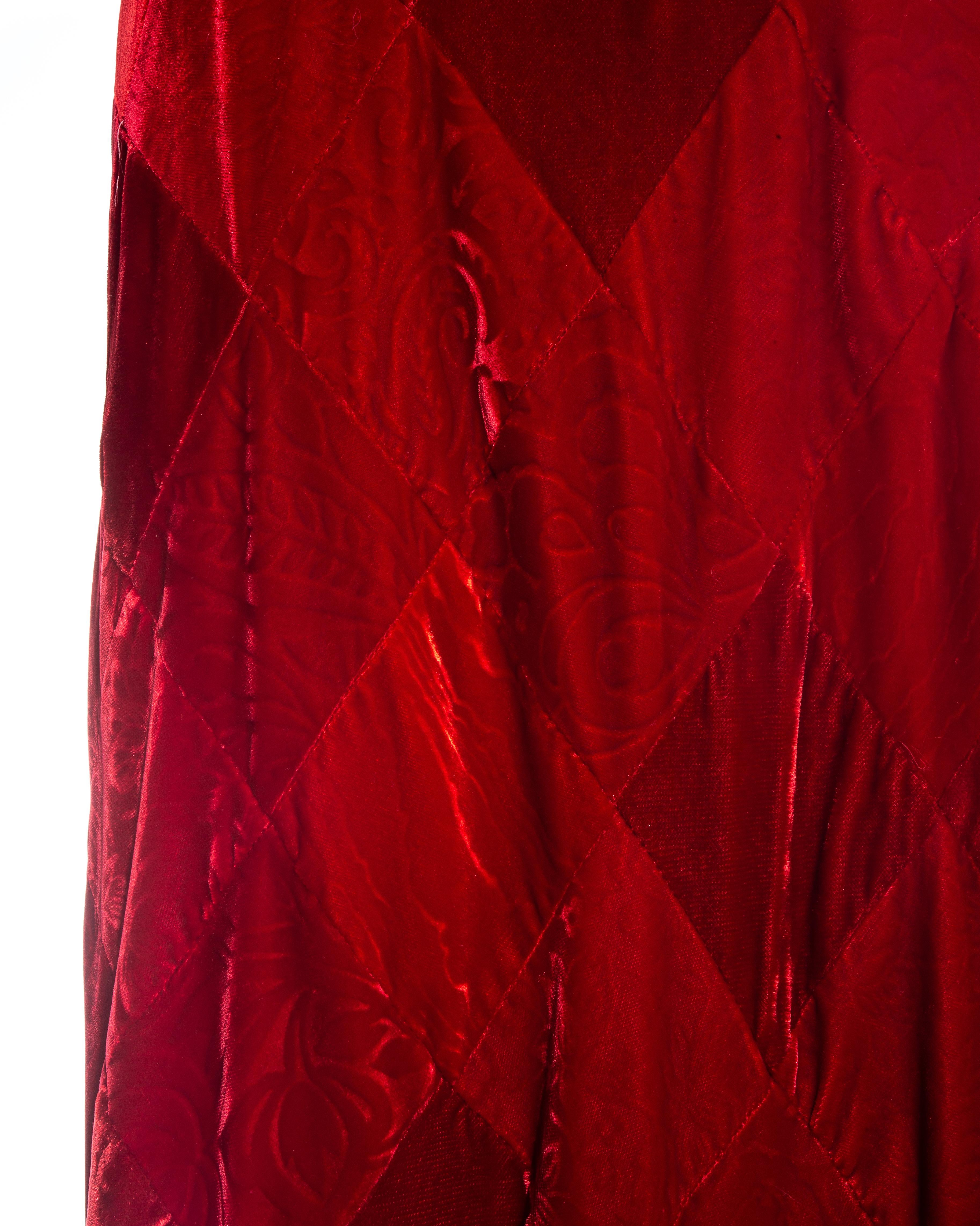 dolce and gabbana red velvet dress