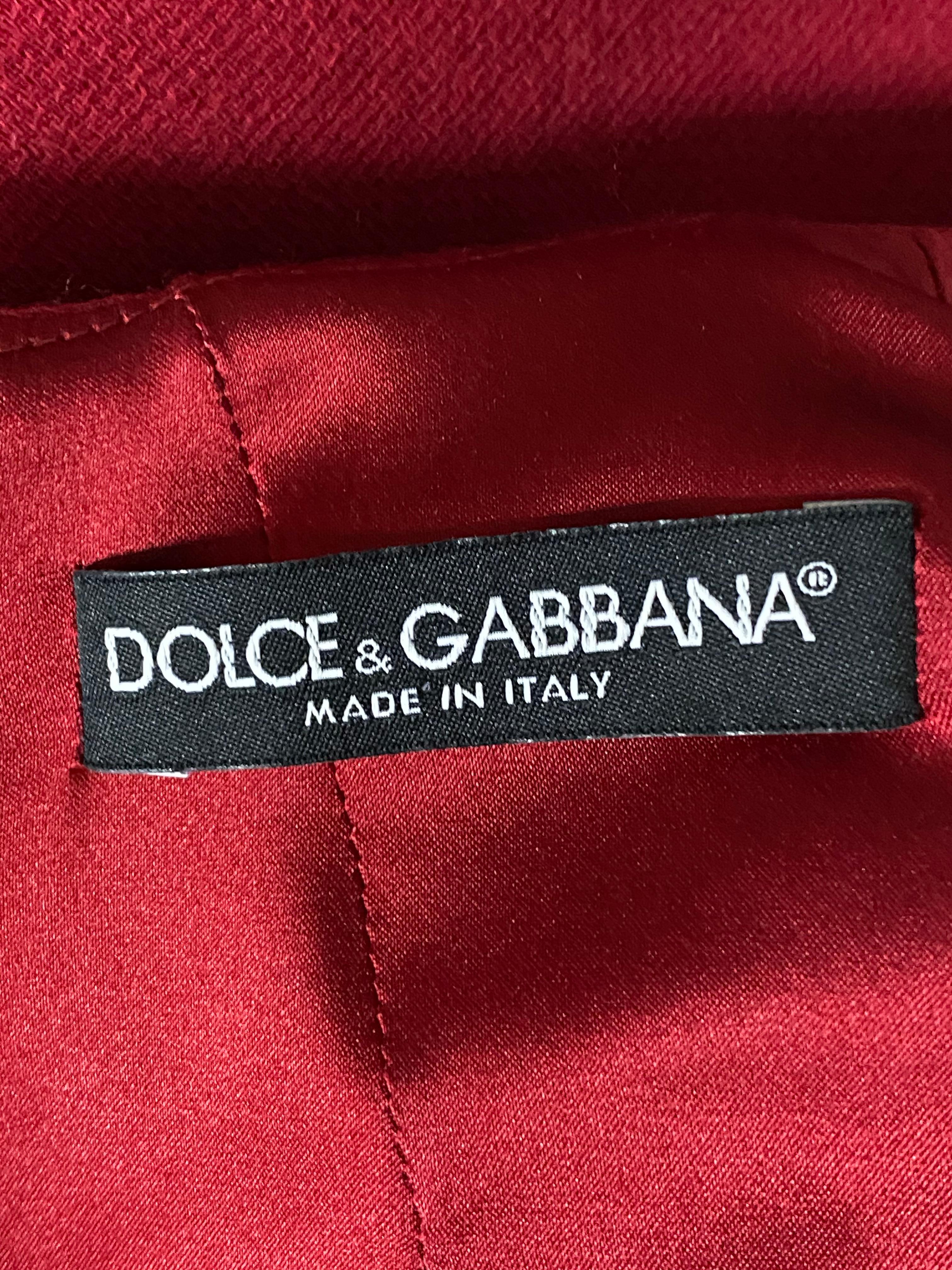 Dolce & Gabbana Red Wool Mini Dress Size 42 For Sale 2