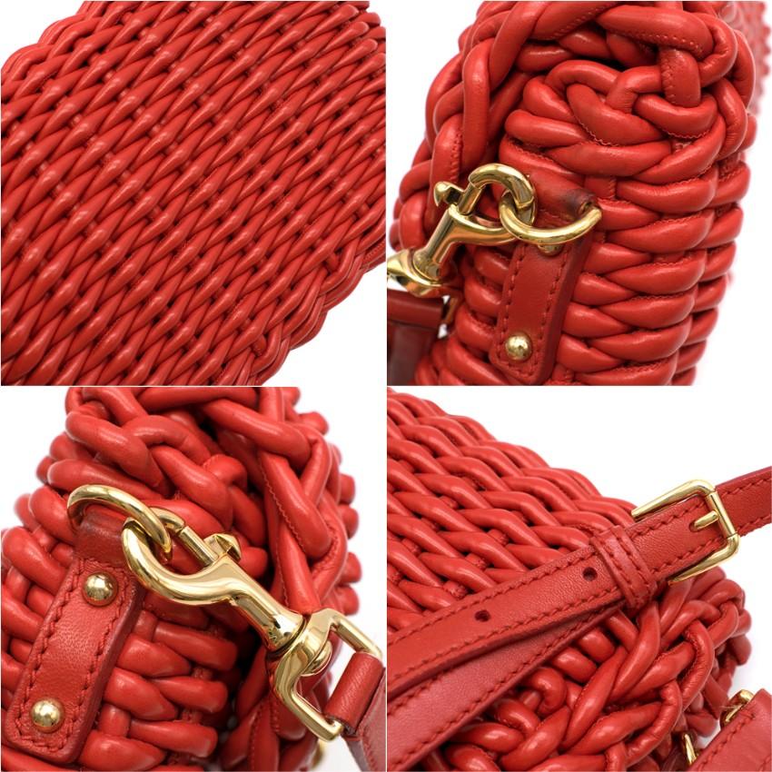 Women's Dolce & Gabbana Red Woven Leather Crossbody Bag 26cm For Sale
