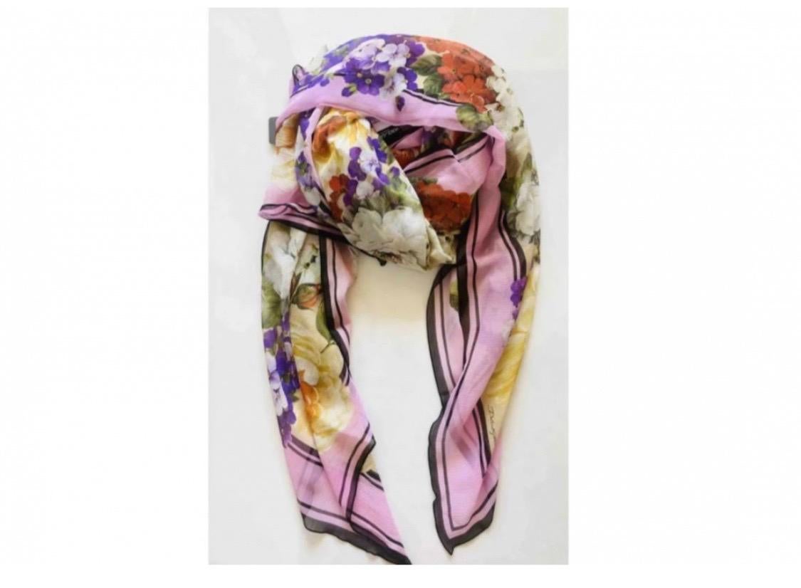 dolce and gabbana rose scarf