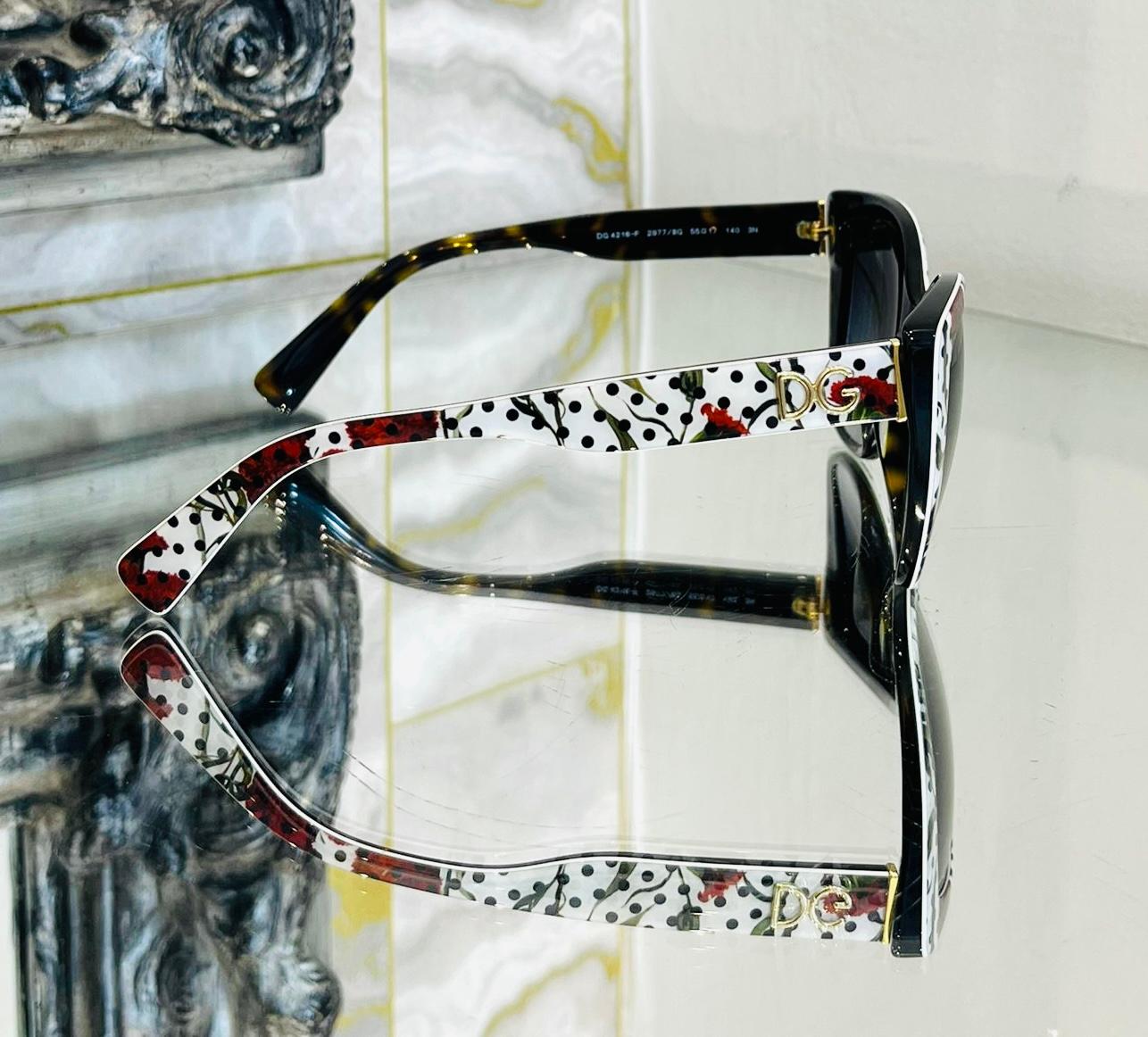 Dolce & Gabbana Sonnenbrille mit Rosendruck im Zustand „Hervorragend“ im Angebot in London, GB