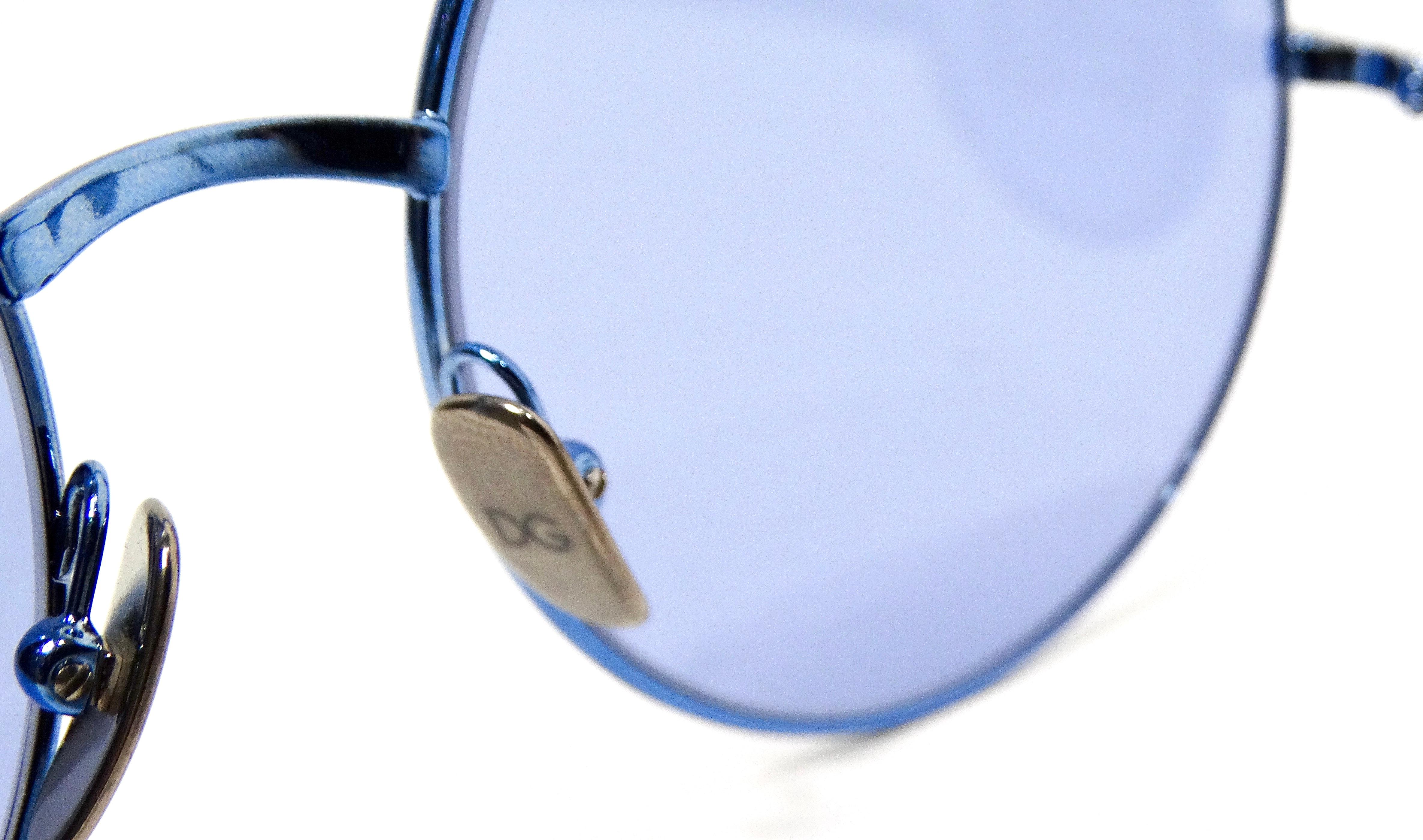 Dolce & Gabbana Round Blue Metal Frame DG Sunglasses For Sale 3