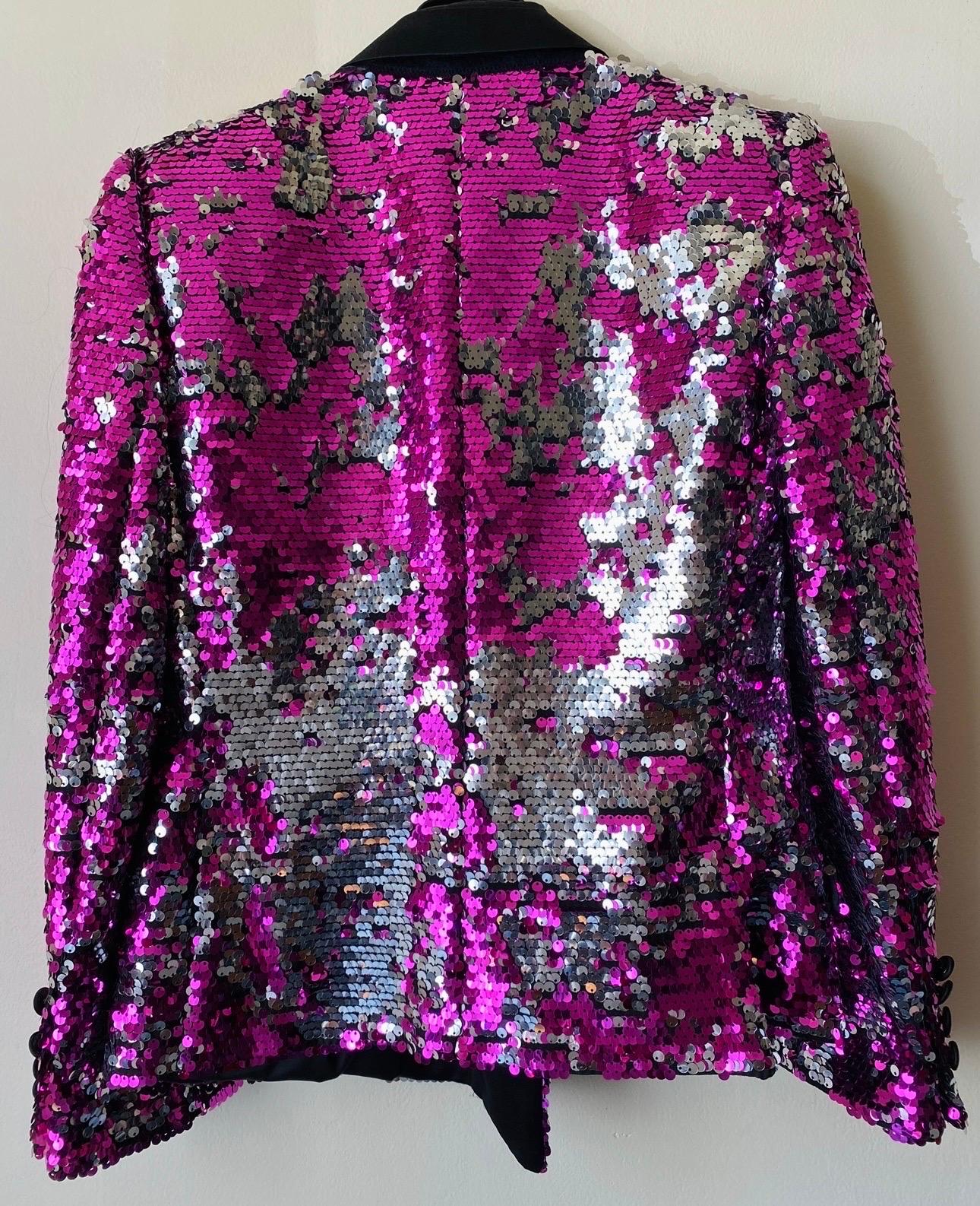 Veste à sequins roses Dolce & Gabbana Runway 2011  en vente 1