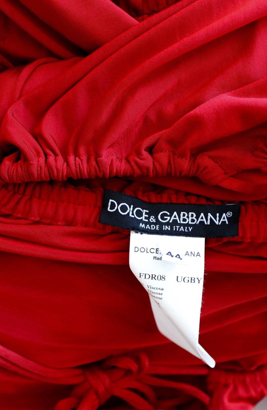  Dolce & Gabbana Runway Ad Campaign Red Mini Dress Ruched Arm Bands, 2003 For Sale 4