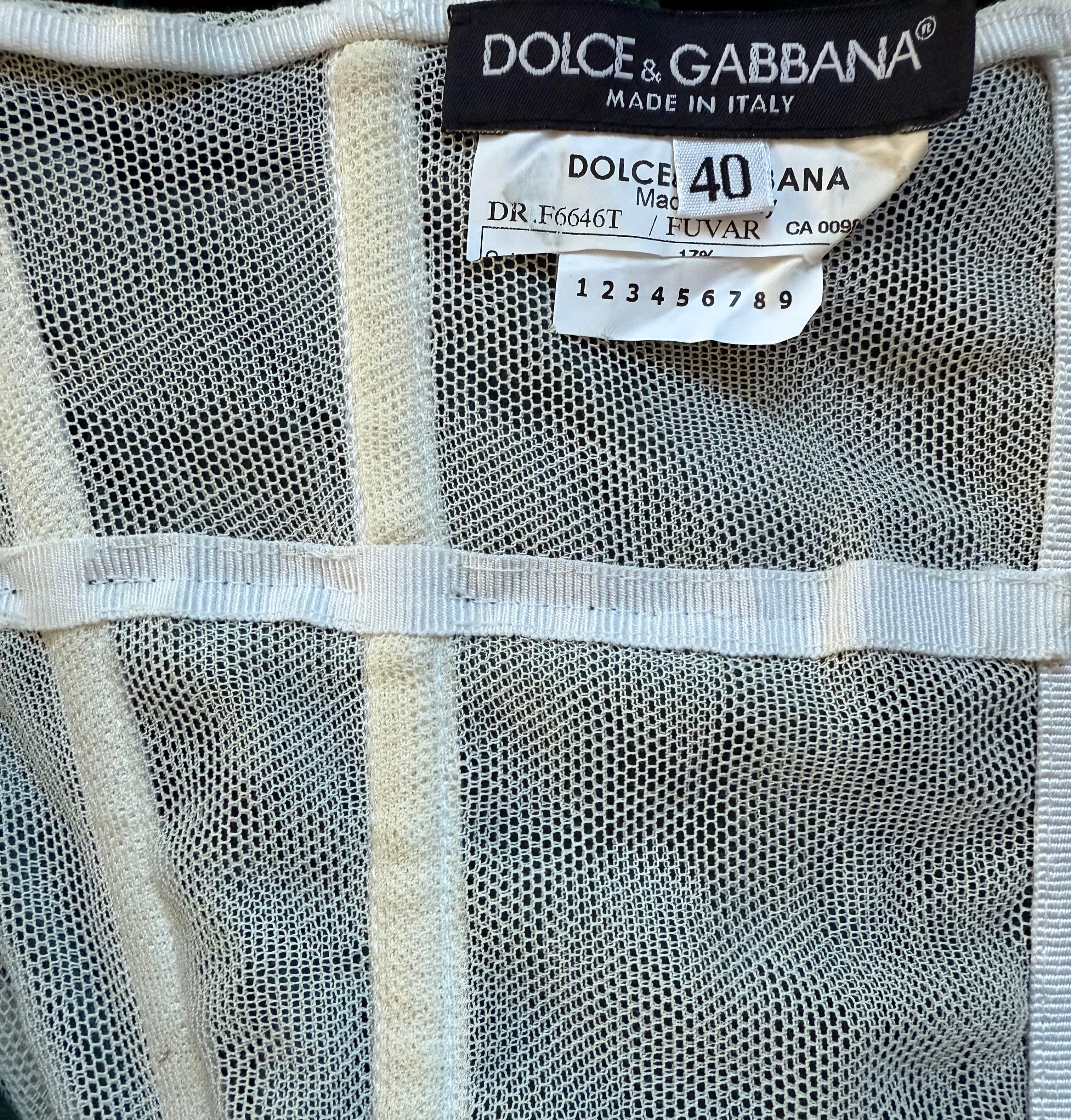 DOLCE & GABBANA Runway F/W 2006 Green Velvet & Chain Corset Babydoll Dress For Sale 5