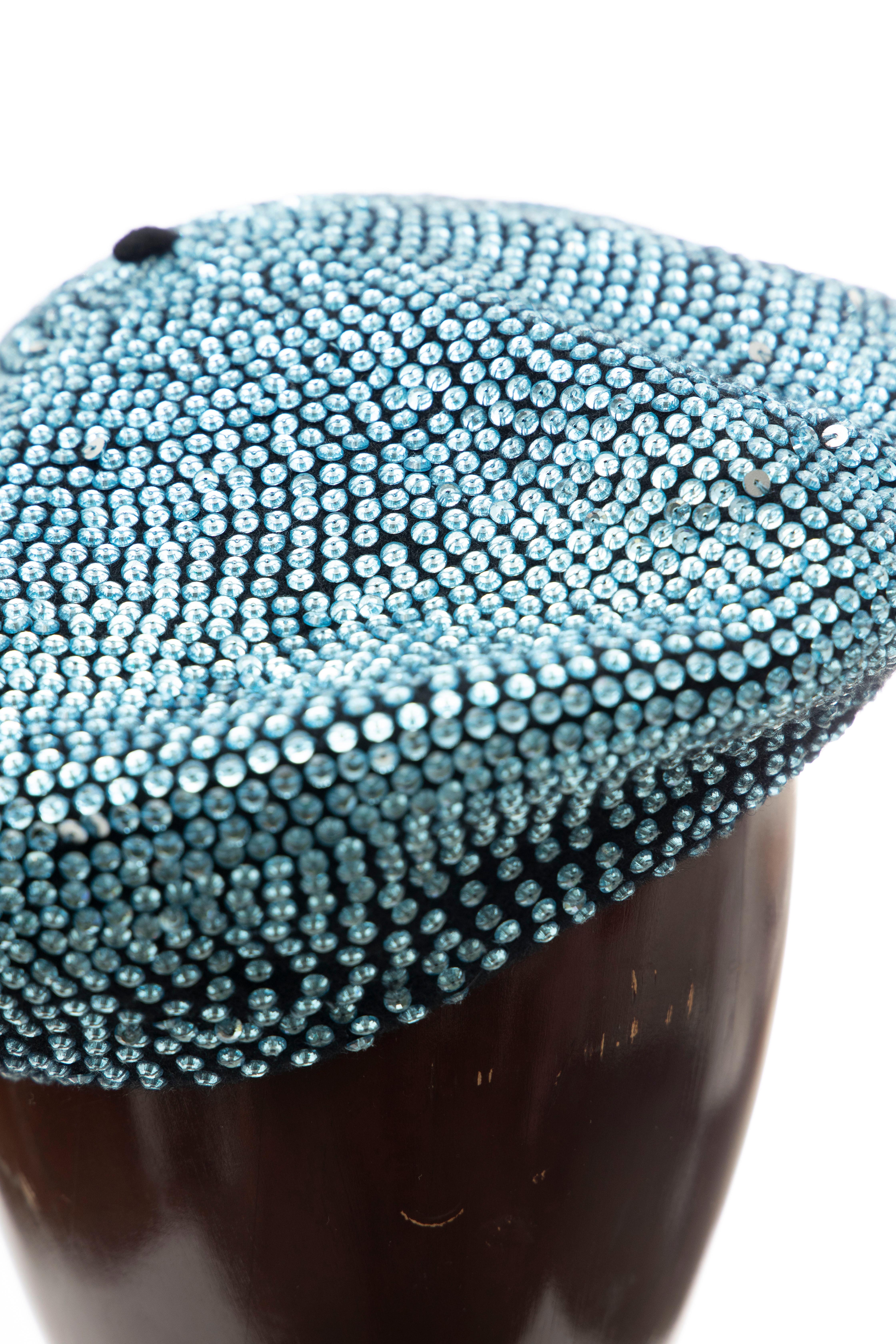 Dolce & Gabbana Runway Black Wool & Turquoise Crystal Beret, Fall 2000 In Good Condition In Cincinnati, OH