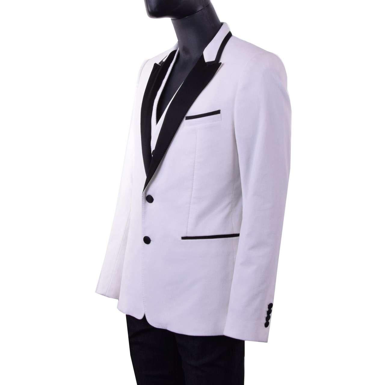 Dolce & Gabbana - RUNWAY Velour Blazer with Vest White 44 For Sale 2