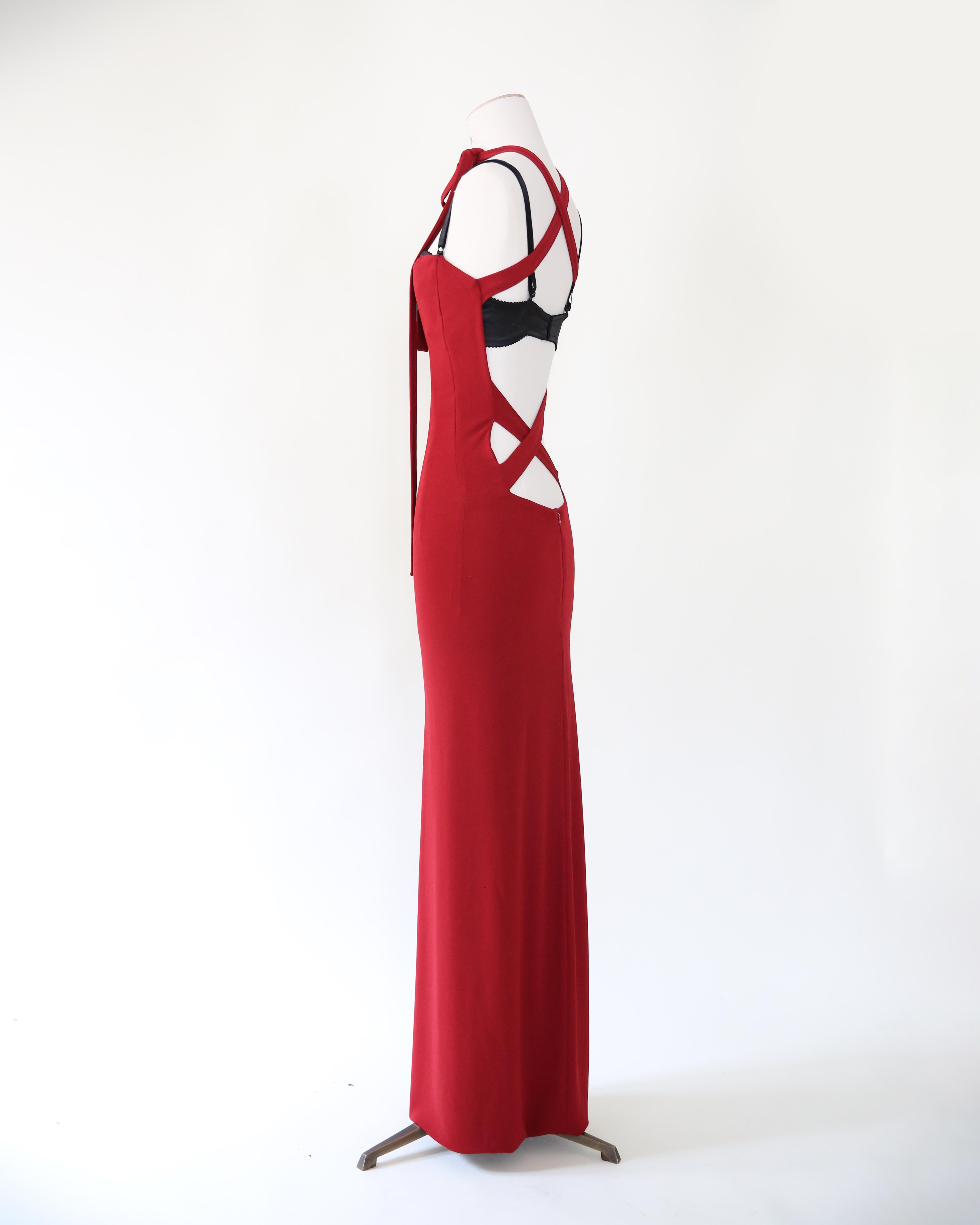 Dolce & Gabbana S/S 01 burgundy backless tie neck midi maxi slim line dress XS-S For Sale 9