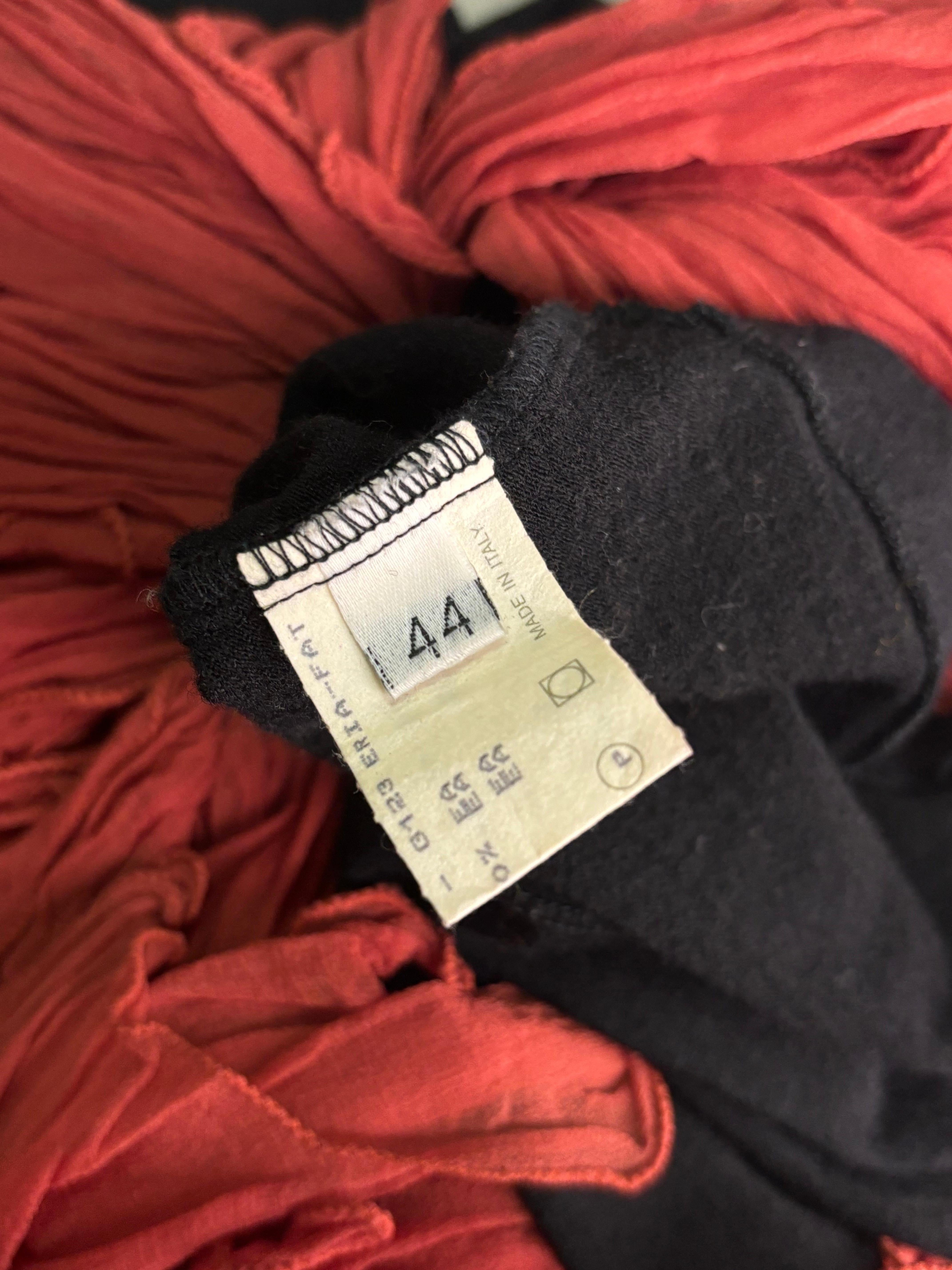 Dolce & Gabbana F/S 1991 Schwarzes gerafftes Rohrkleid mit Rüschen im Angebot 3