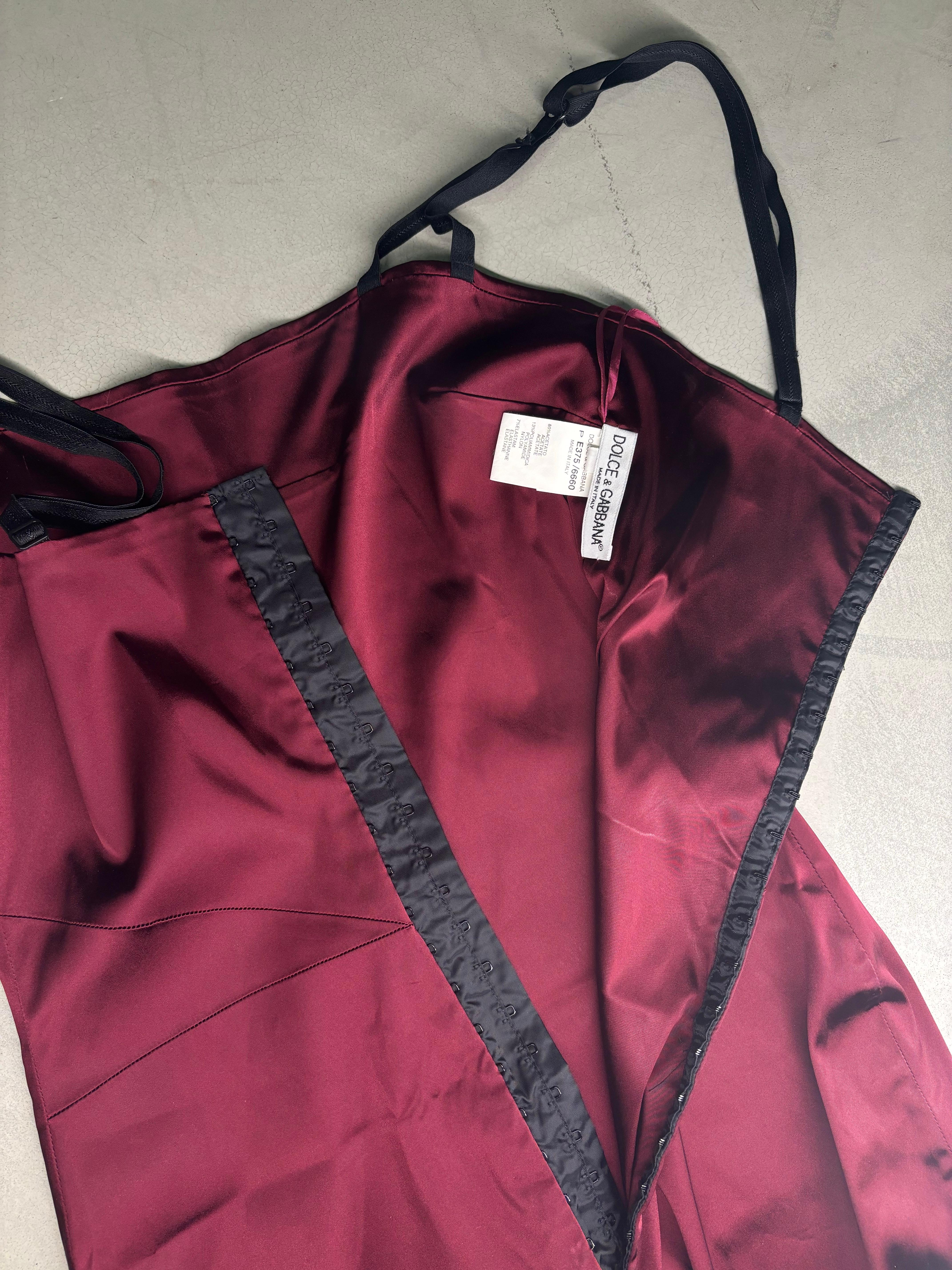 Dolce & Gabbana S/S 1999 Burgundy Bodycon Dress For Sale 3