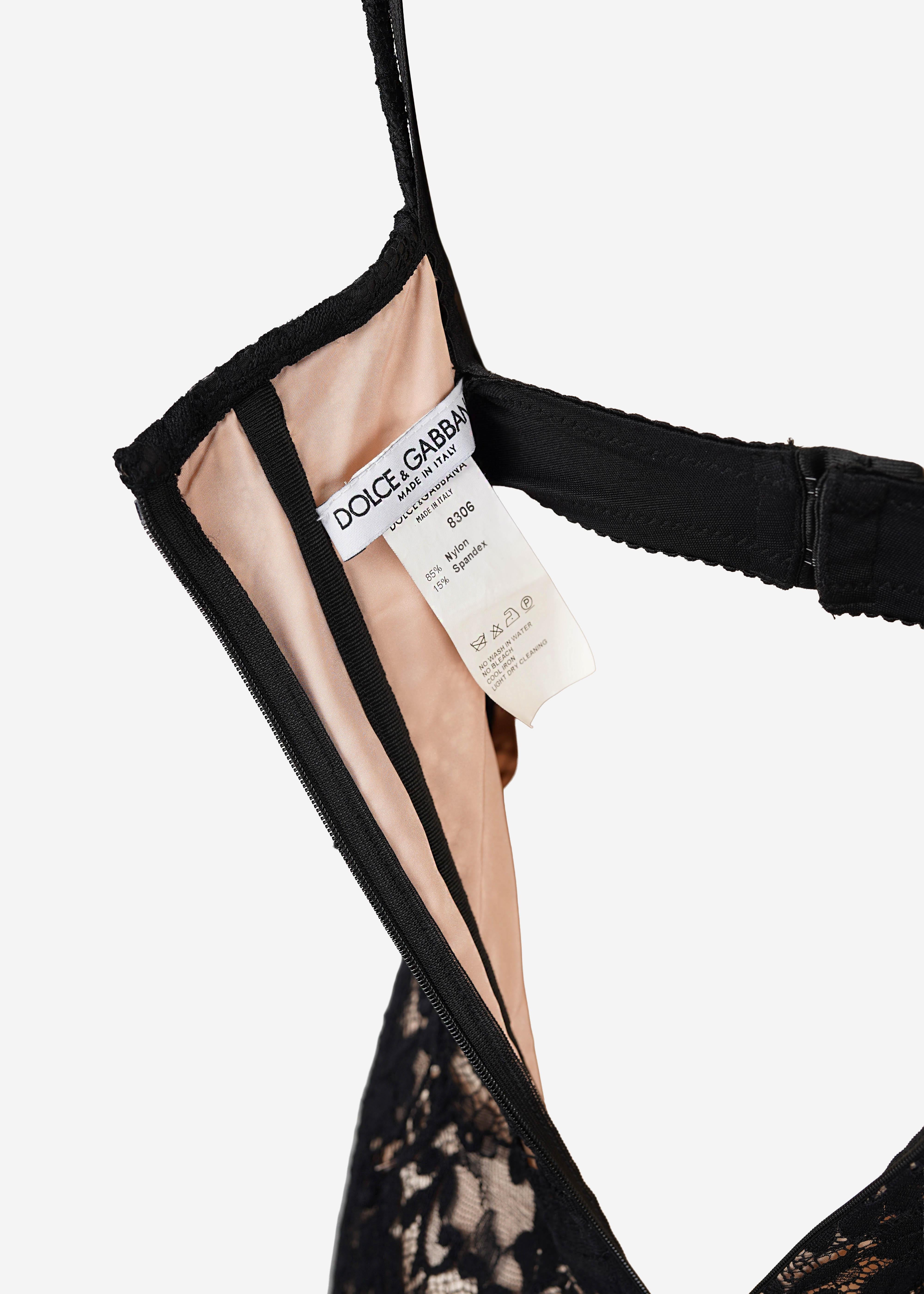 Dolce & Gabbana 2001 Schwarzes Stretch-Spitzenkleid mit nacktem Acetat-Slip IT44 im Angebot 3