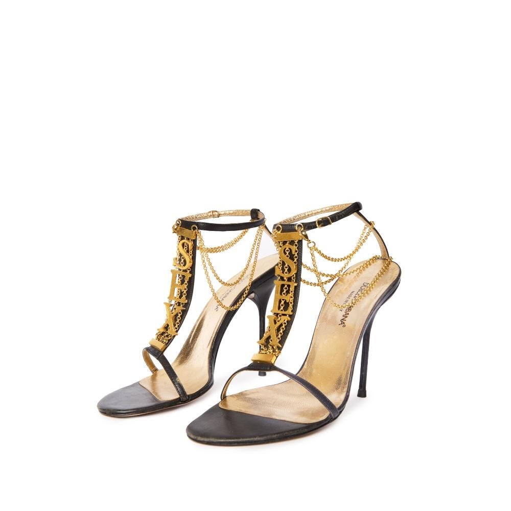 Beige Dolce & Gabbana S/S 2003 Talons aiguilles en cuir noir en vente