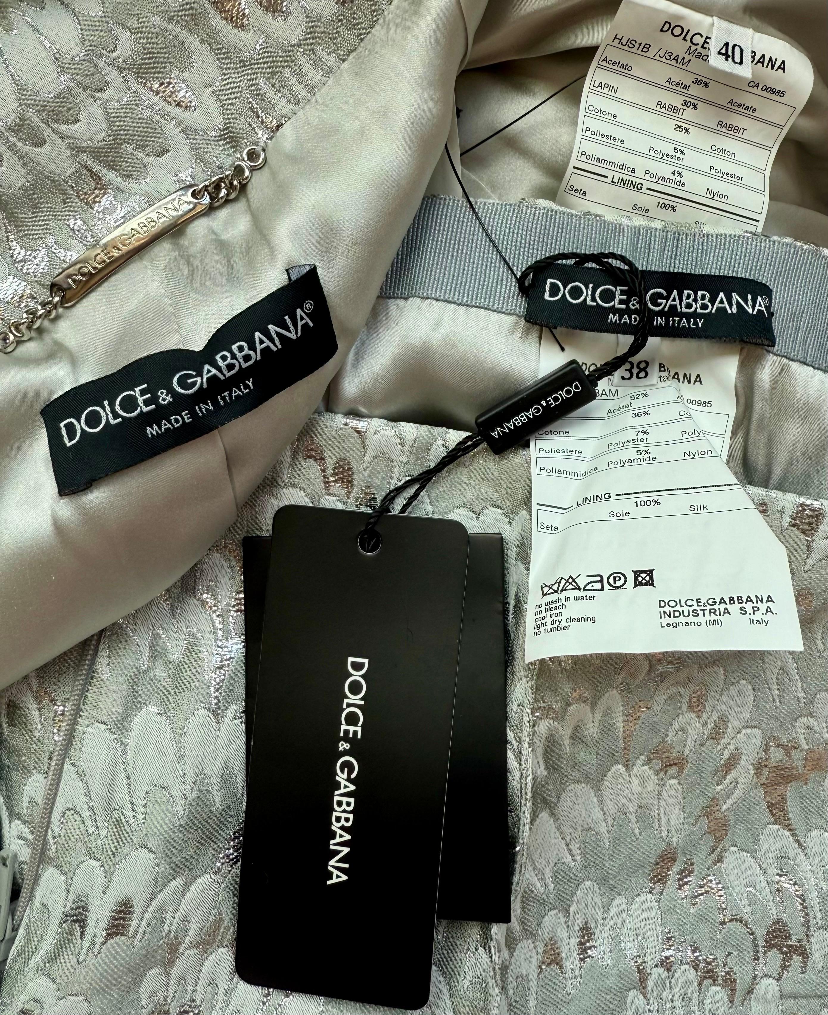 Dolce & Gabbana Giacca e pantaloni di pelliccia non indossati della P/E 2003 Set di pantaloni a 2 pezzi in vendita 6