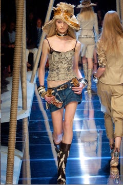 Dolce & Gabbana S/S 2005 lace corset