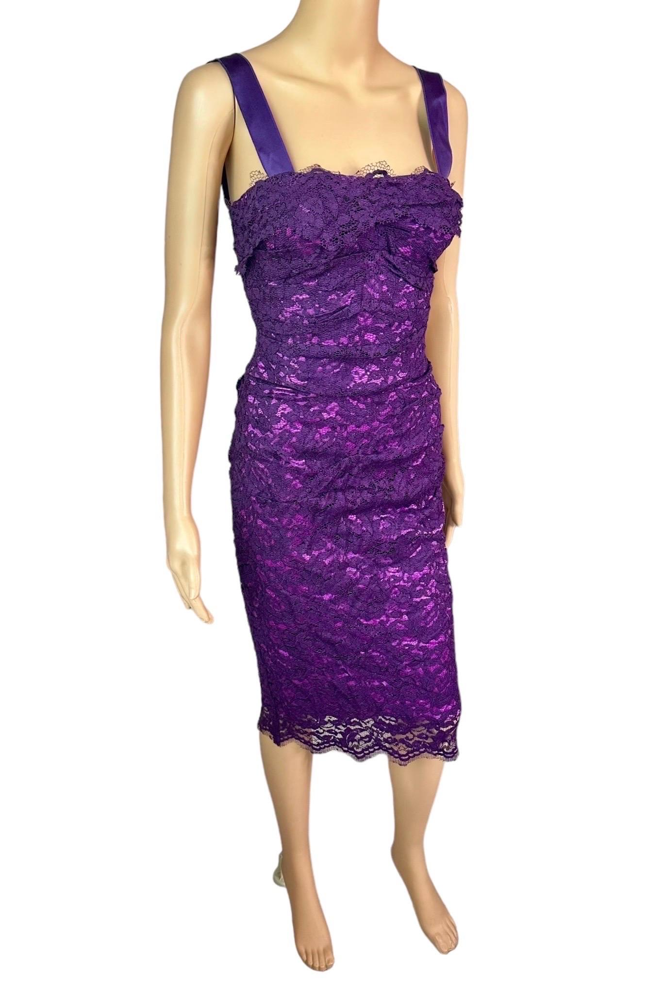Dolce & Gabbana - P/E 2012 - Vestito midi in pizzo con bustier e corsetto non indossato in vendita 7