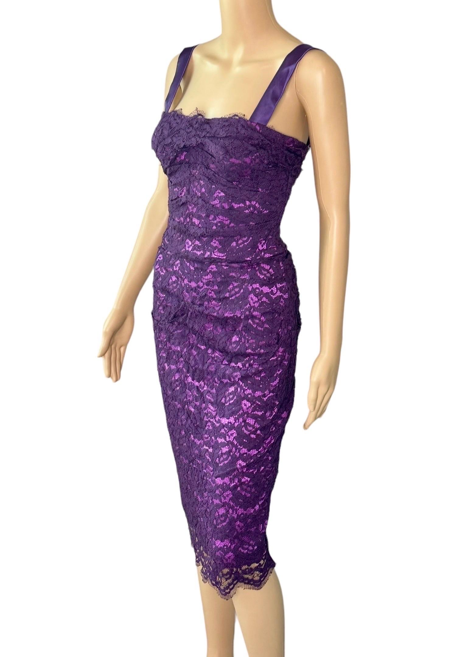 Donna Dolce & Gabbana - P/E 2012 - Vestito midi in pizzo con bustier e corsetto non indossato in vendita