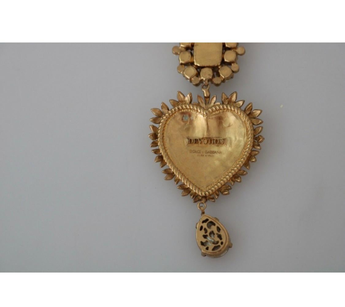 Dolce & Gabbana sacred heart pearl pendant
necklace with red crystals In New Condition In WELWYN, GB