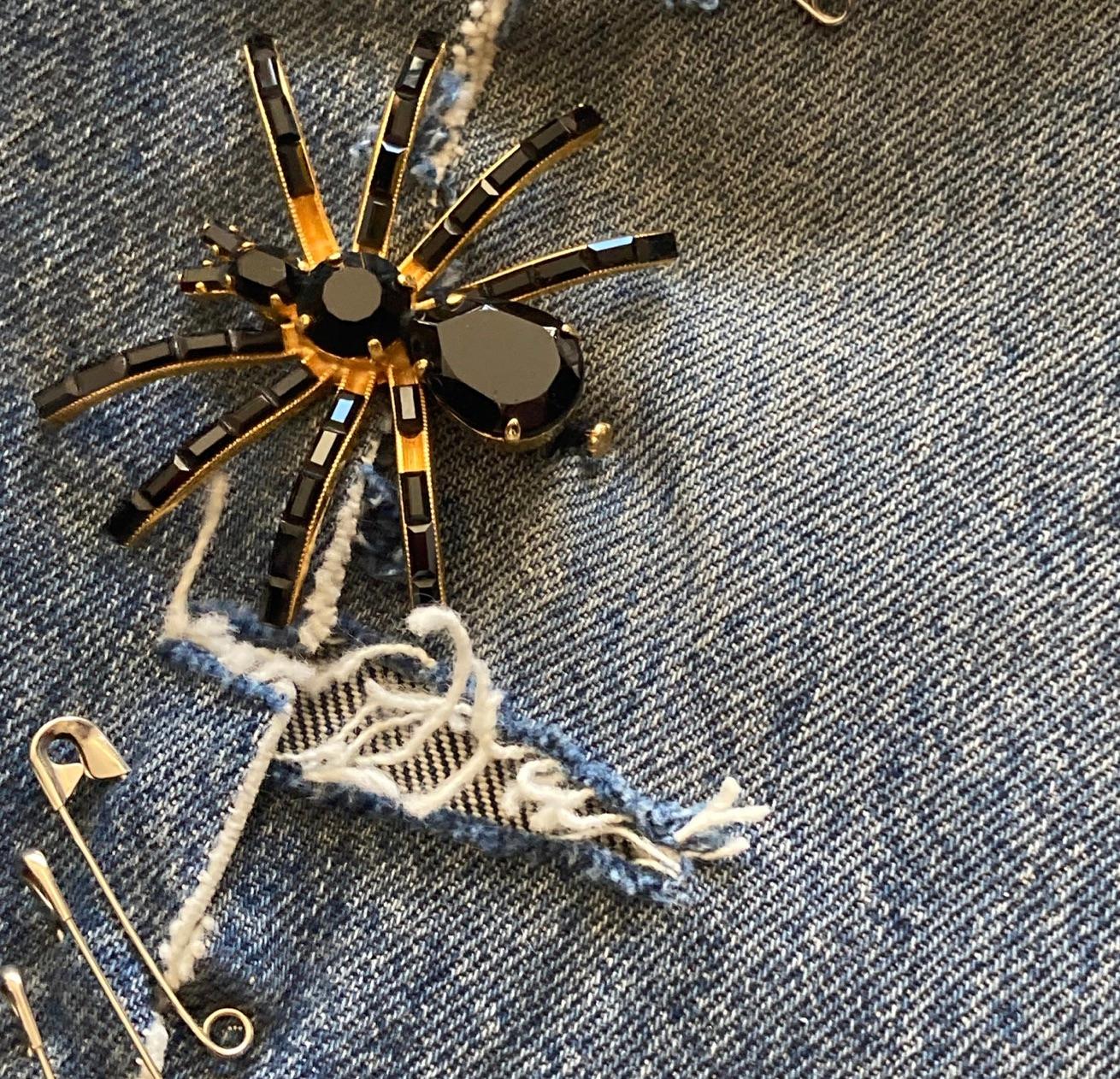Women's Dolce & Gabbana Safety Pin Jeans For Sale