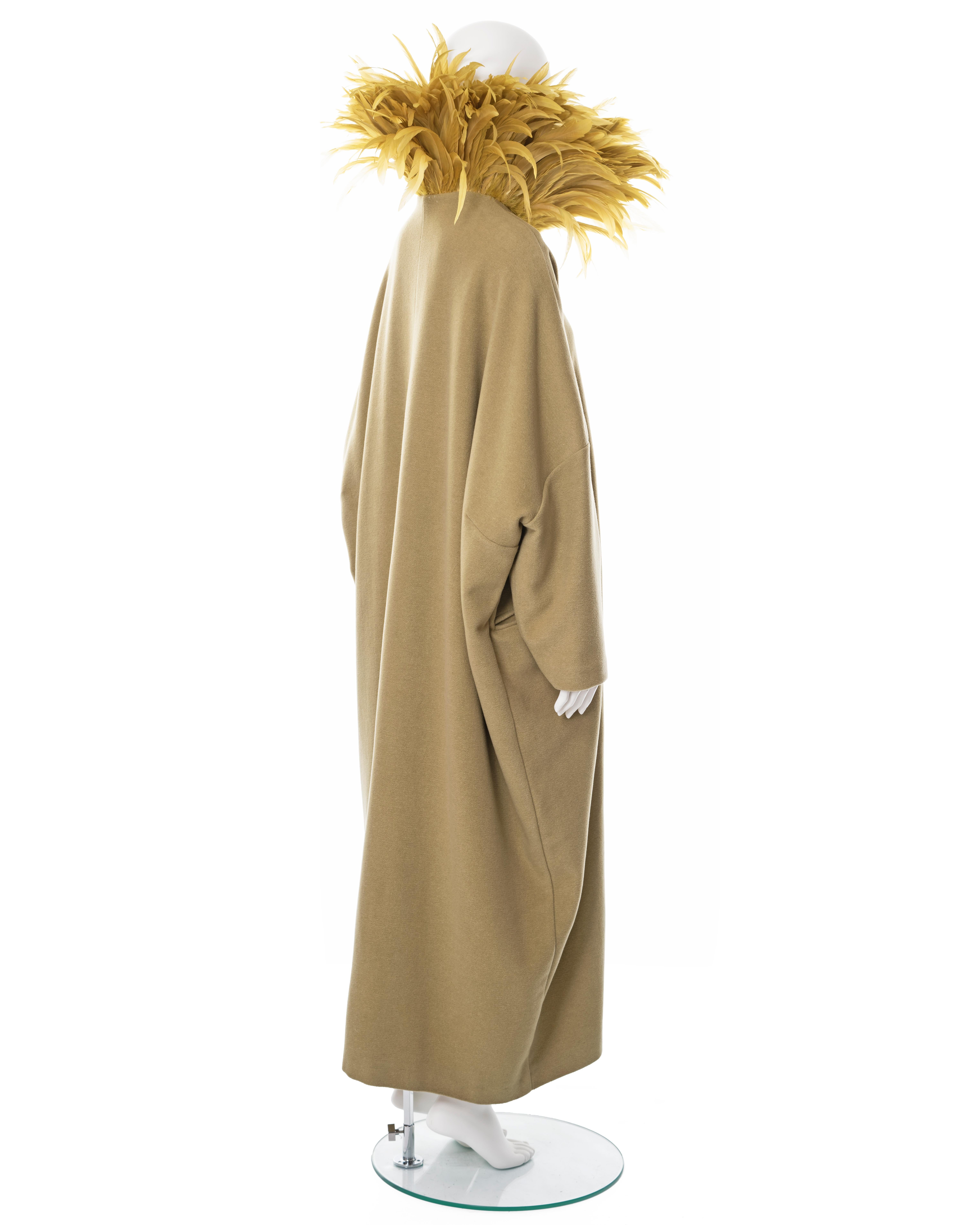 Dolce & Gabbana sage green wool cocoon coat with feather collar, fw 1990 For Sale 8