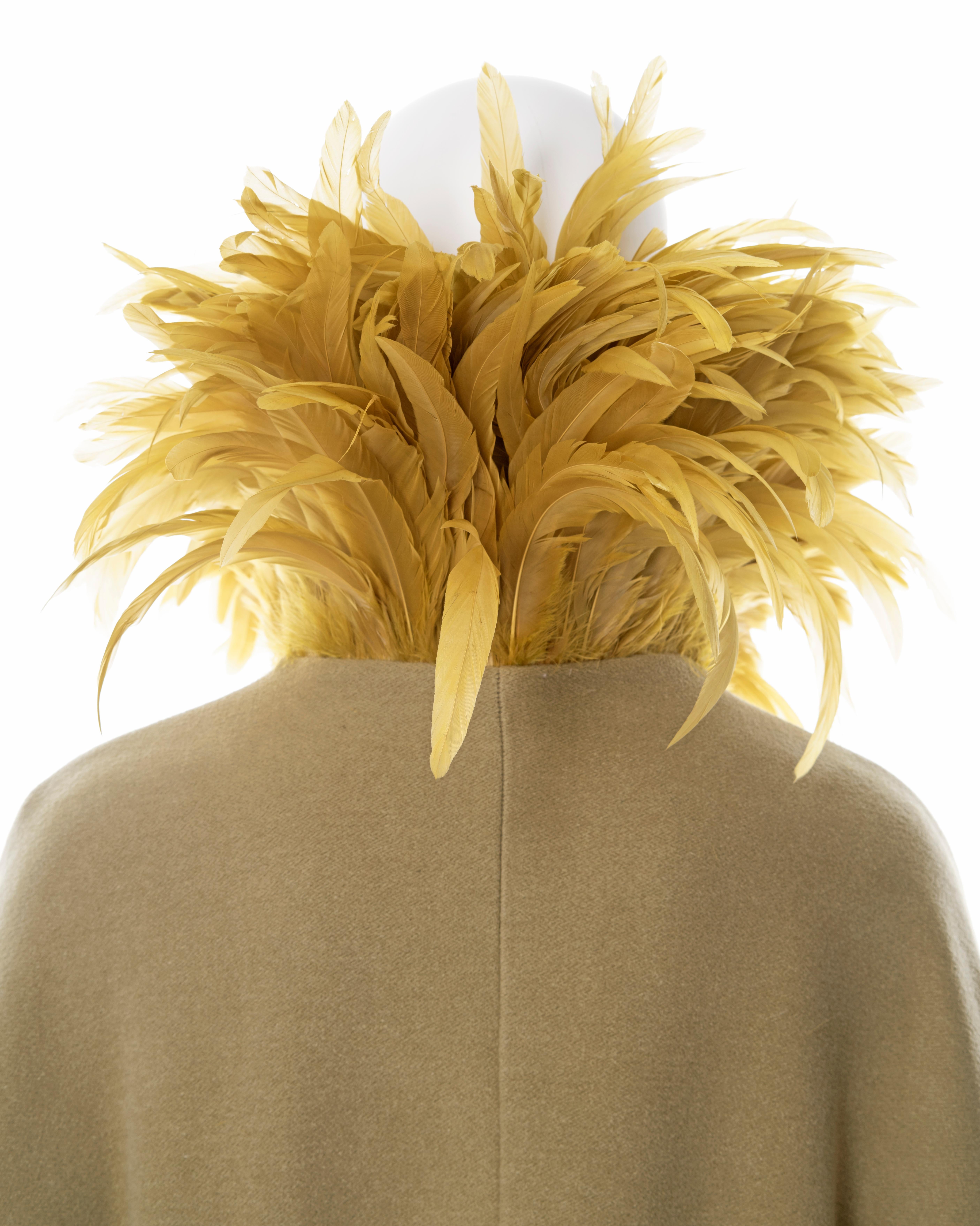 Dolce & Gabbana sage green wool cocoon coat with feather collar, fw 1990 For Sale 12