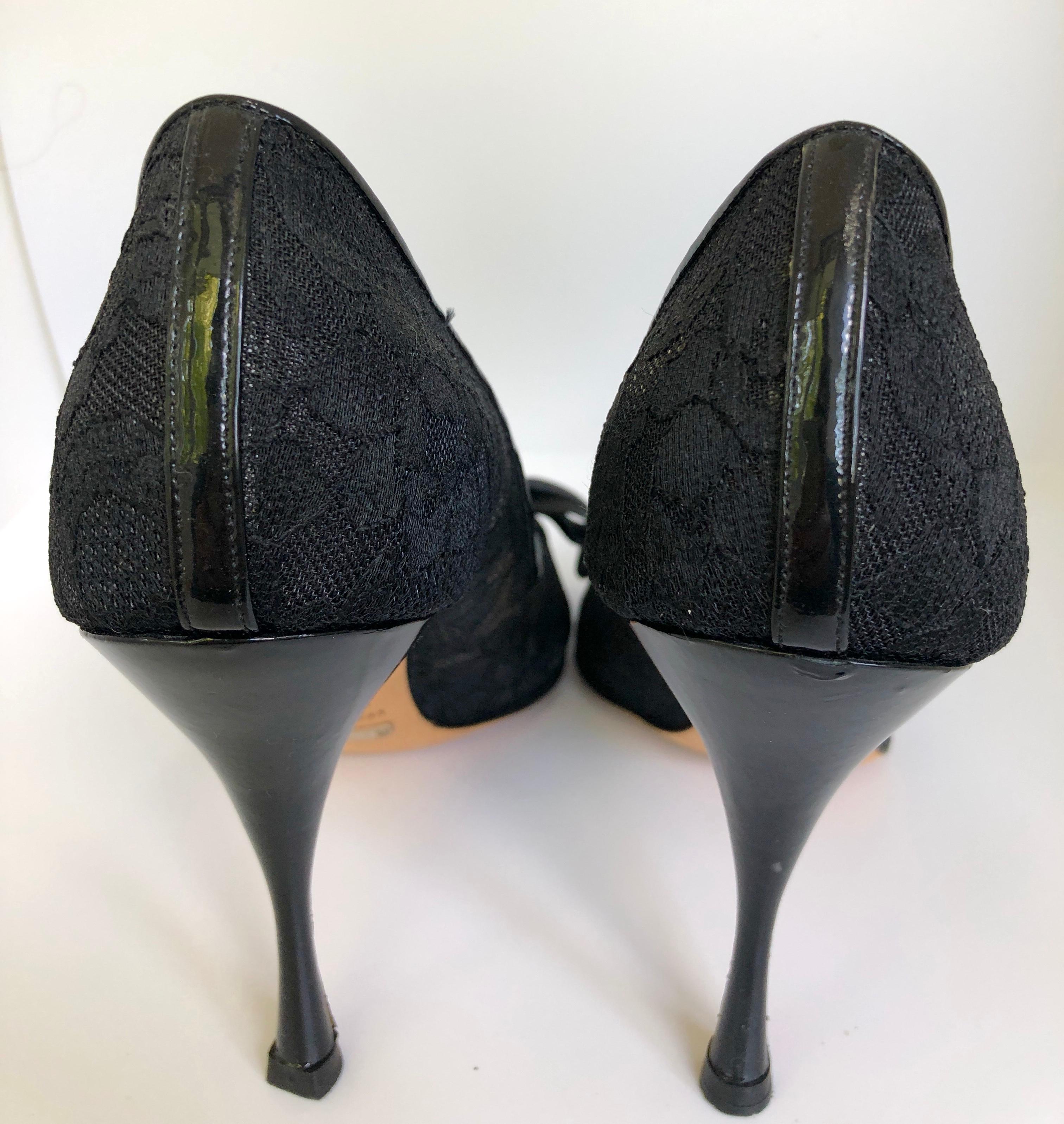 Dolce & Gabbana Satin Bow, Black Lace & Patent Leather Peep Toe Formal Pumps For Sale 4