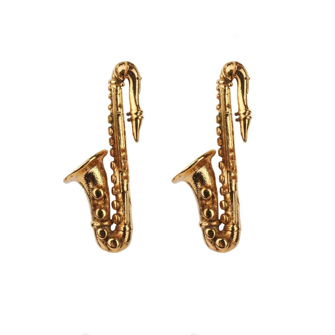 saxophone cufflinks
