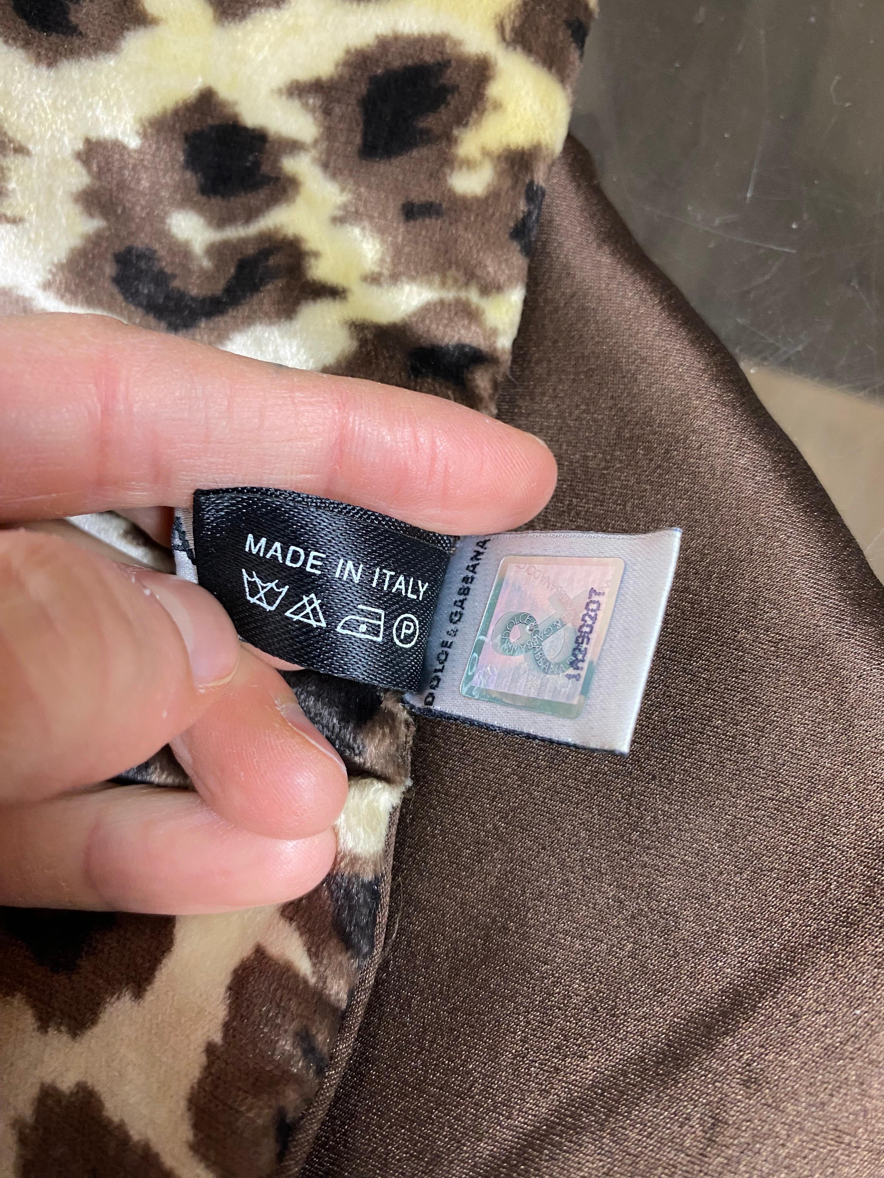 Dolce & Gabbana scarf 4