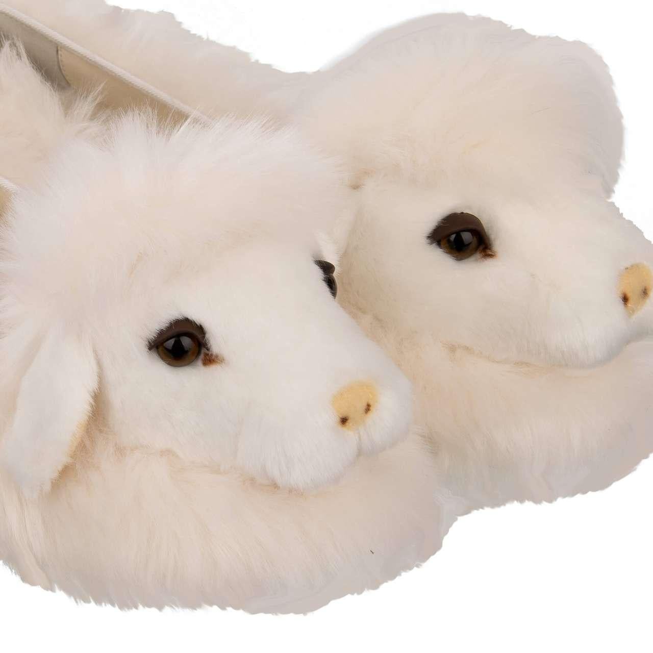 - Eco faux fur Sheep Toy Flats VALLY in white by DOLCE & GABBANA - New with Box - MADE IN ITALY - Faux eco fur - Sheep Toy - Model: CB0163-AA298-80995 - Material: 100% faux eco fur - Inner Material: leather - Sole: Leather - Color: White - Size: IT