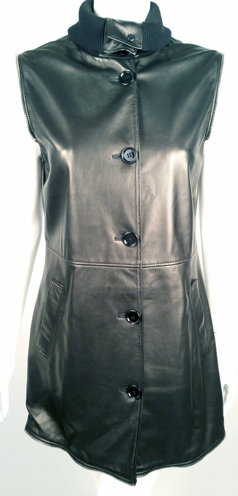 Dolce & Gabbana Sheepskin Zippered Trench Coat 40 EU For Sale 3