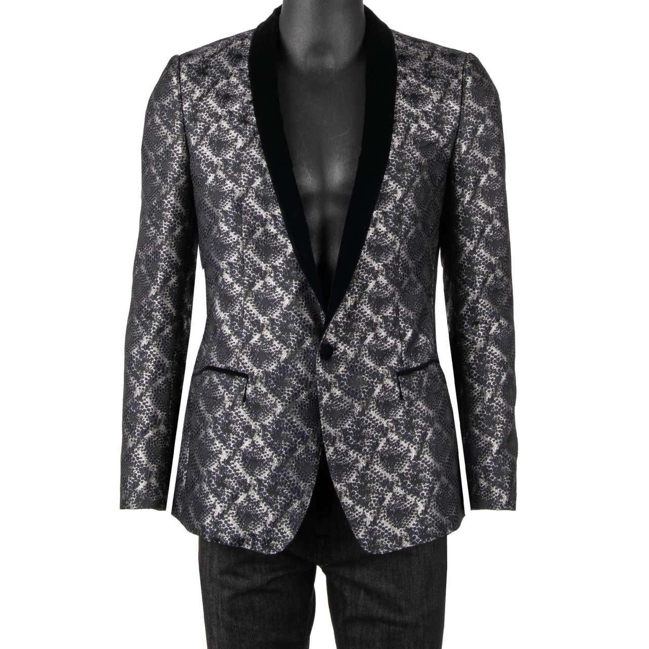 - Shiny lurex tuxedo / blazer GOLD in dark blue and silver with a contrast velvet shawl lapel by DOLCE & GABBANA - Former RRP: EUR 1.950 - Made In Italy - New with Tag - Slim Fit - Model: G2KR4T-FJM09-S8350 - Material: 83% Polyester, 14% Cotton, 3%