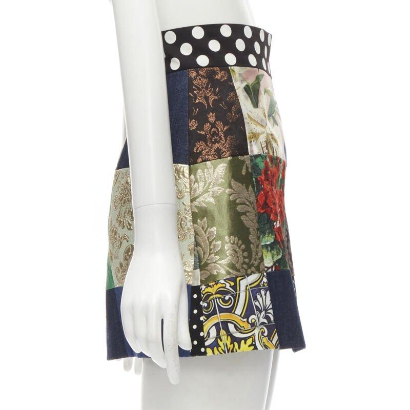 DOLCE GABBANA Sicililan Patchwork multi floral jacquard short skirt IT38 XS In Excellent Condition For Sale In Hong Kong, NT