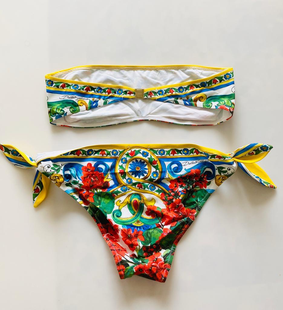Dolce & Gabbana Sicily Majolica Geranium Print Swimsuit Bikini Set 
Size 2IT UK8, S. Stretch 
Brand New with Tags 
Please check my other beach wear and accessories DG in this beautiful vibrant print!