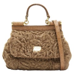 DOLCE GABBANA Sizilien Mini-Umhängetasche aus Lammfell mit Prägung aus Leder